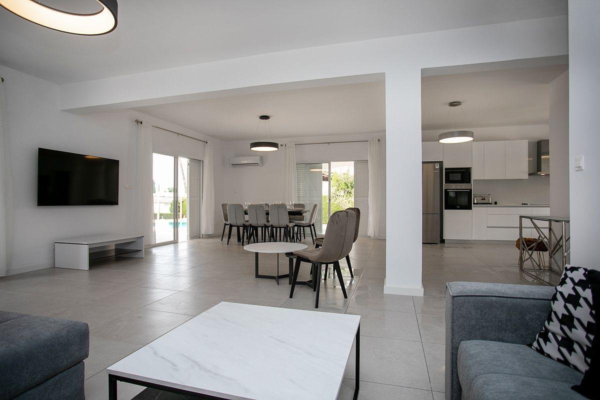 WhatsApp Image 2026-03-02 at 8.59.42 AM (1)