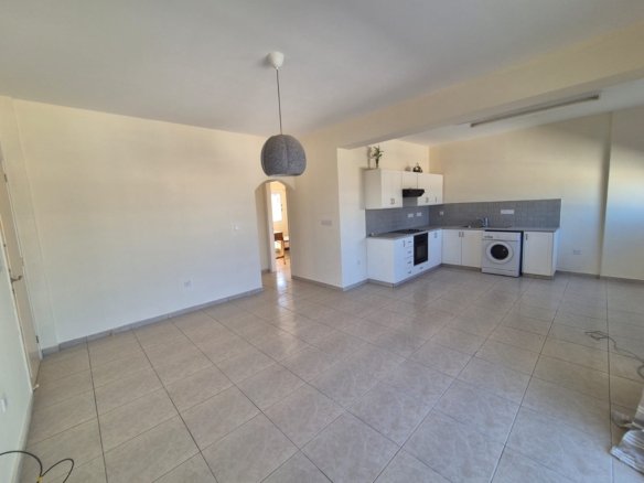 Two Bedroom Apartment in Pegeia