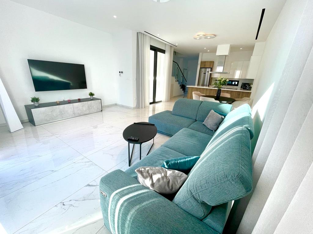 Contemporary Four Bedroom Villa in Germasogia