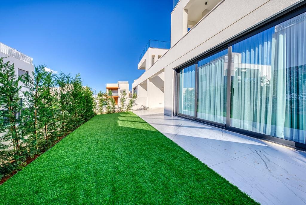 Contemporary Four Bedroom Villa in Germasogia