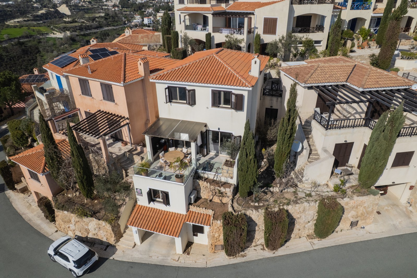 Three Bedroom Mediterranean Villa – Tsada
