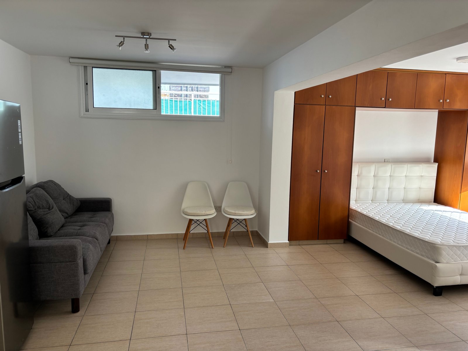Two‑in‑One Apartment Opportunity in Geroskipou