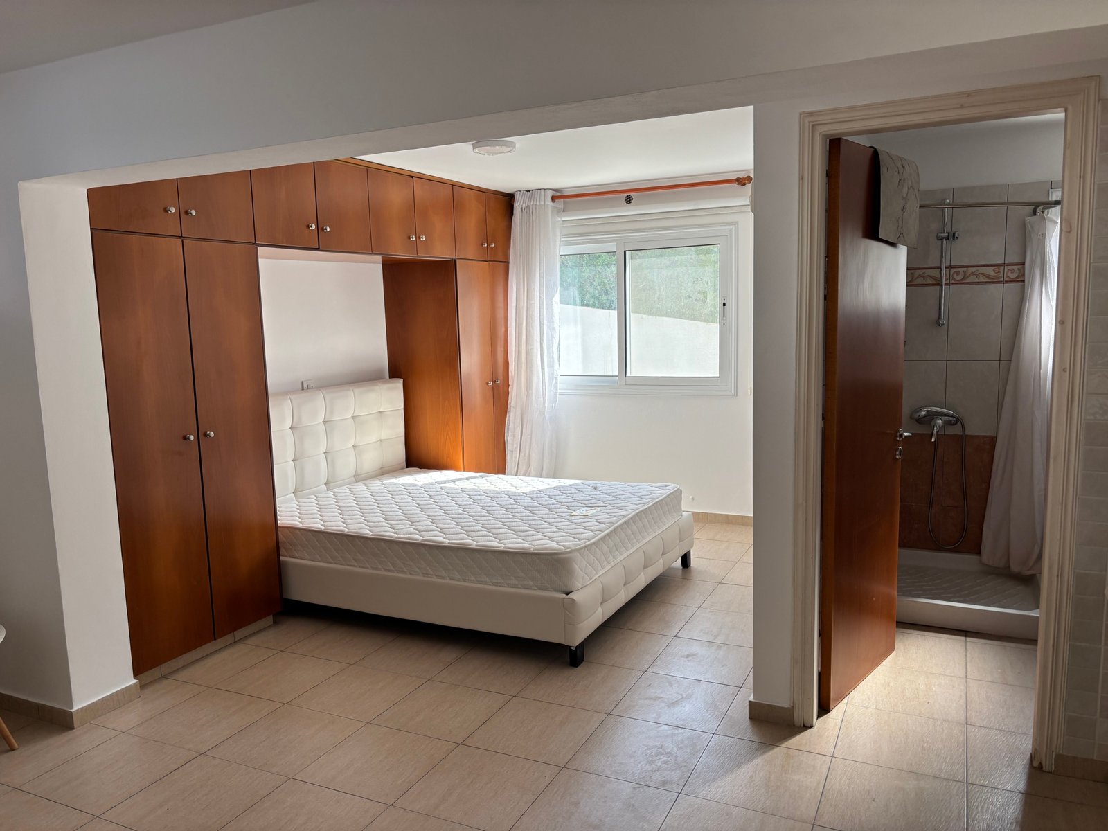 Two‑in‑One Apartment Opportunity in Geroskipou