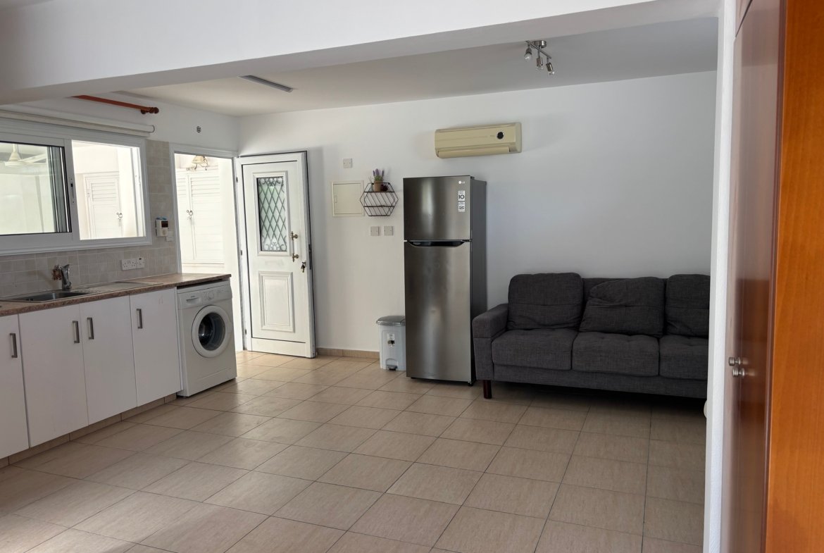 Two‑in‑One Apartment Opportunity in Geroskipou