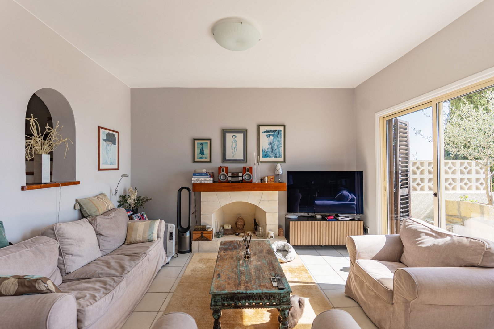 Three Bedroom Mediterranean Villa – Tsada