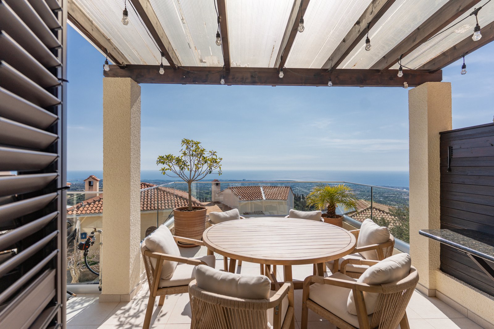 Three Bedroom Mediterranean Villa – Tsada