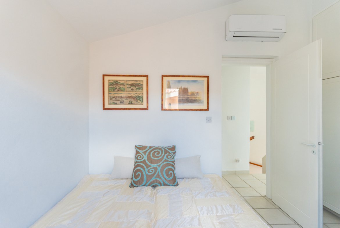 Three Bedroom Mediterranean Villa – Tsada