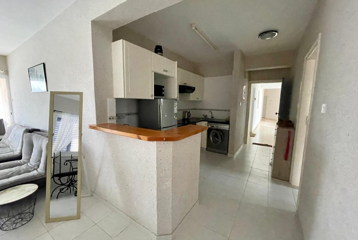 Two Bedroom Apartment in Paphos – Tomb of the Kings