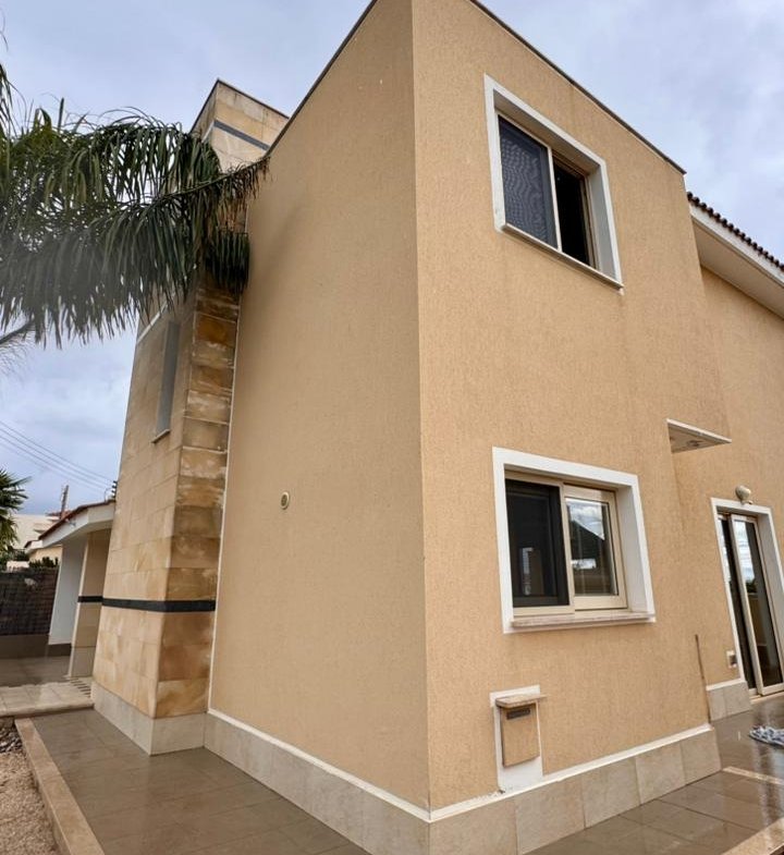 Three Bed Three Bath Mediterranean Villa – Pegeia