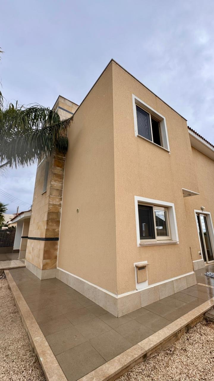 Three Bed Three Bath Mediterranean Villa – Pegeia