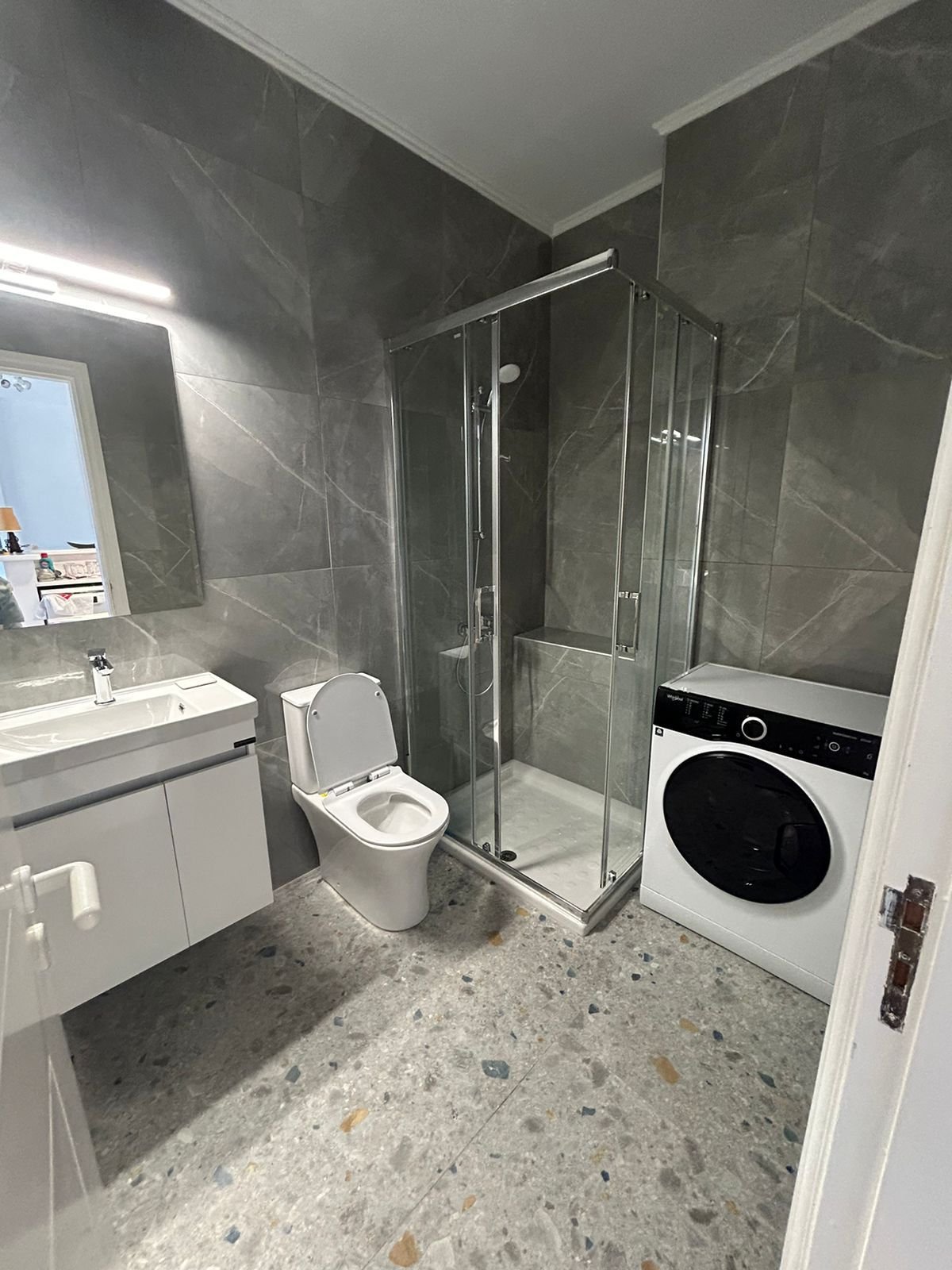 Fully Renovated One Bedroom Apartment in Paphos – Tombs of the Kings