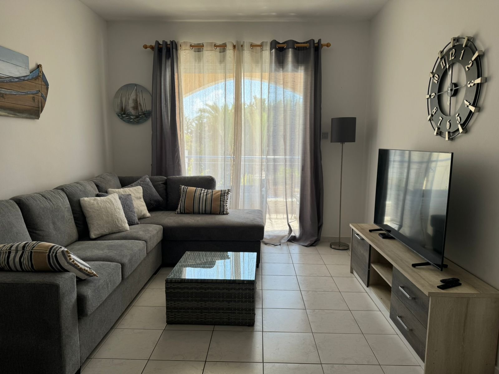 Fully Renovated One Bedroom Apartment in Paphos – Tombs of the Kings