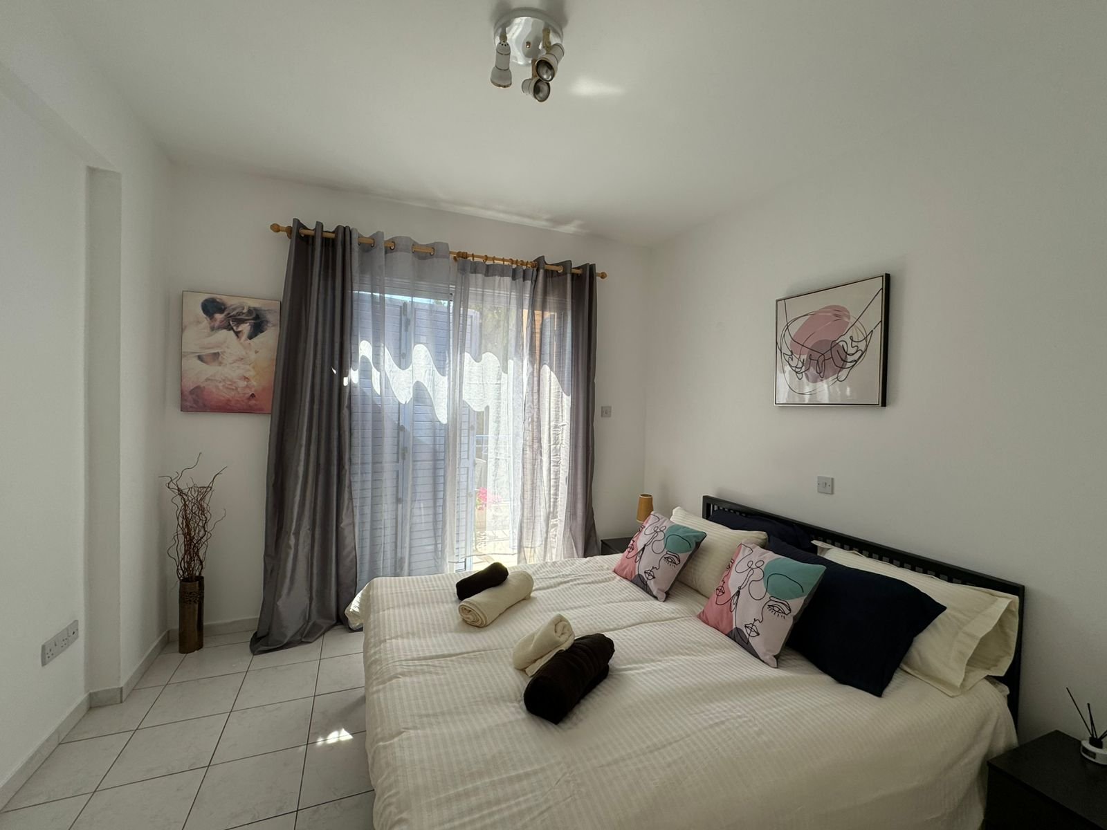 Fully Renovated One Bedroom Apartment in Paphos – Tombs of the Kings
