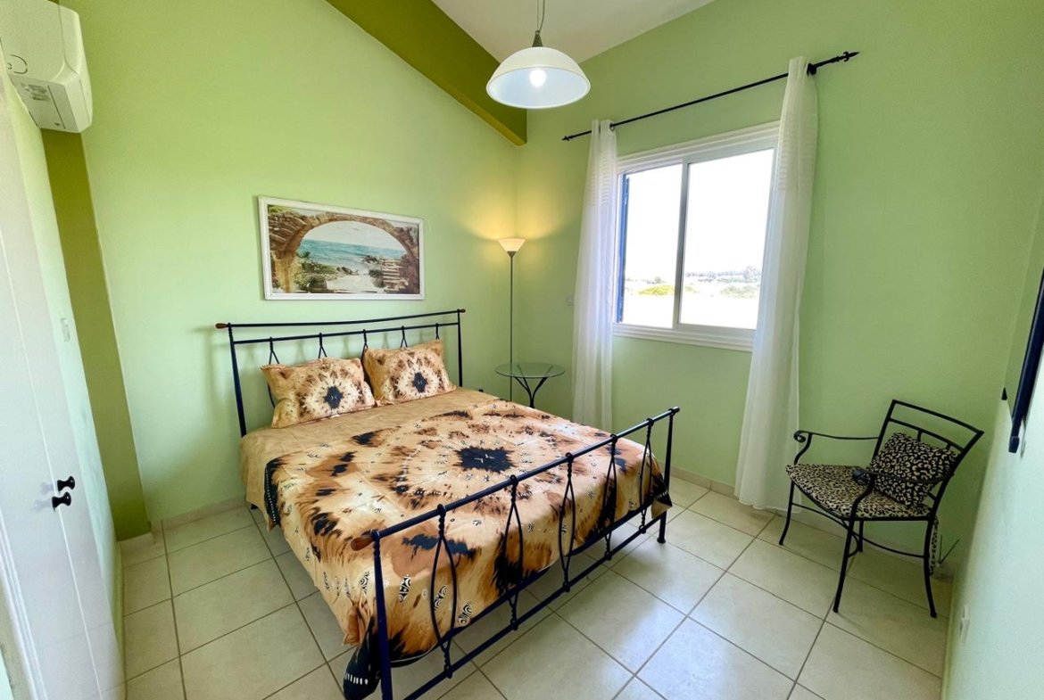 Three Bedroom Two Bathroom House 100 Meters From The Sea in Polis-Latchi