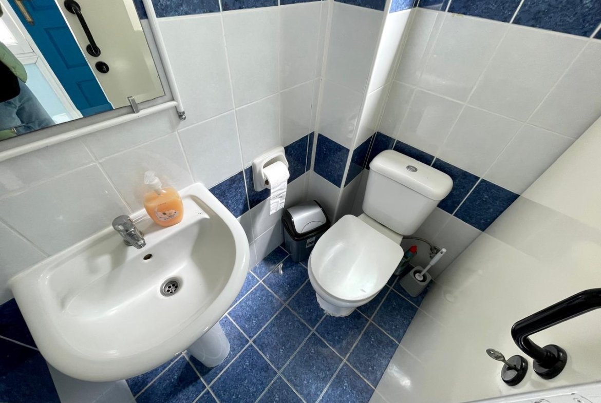 Three Bedroom Two Bathroom House 100 Meters From The Sea in Polis-Latchi