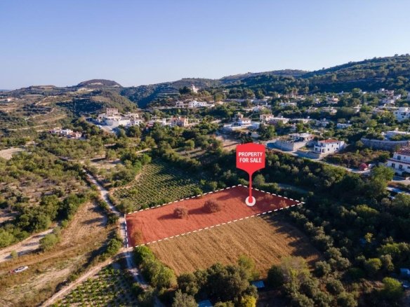 Residential Field in Theletra