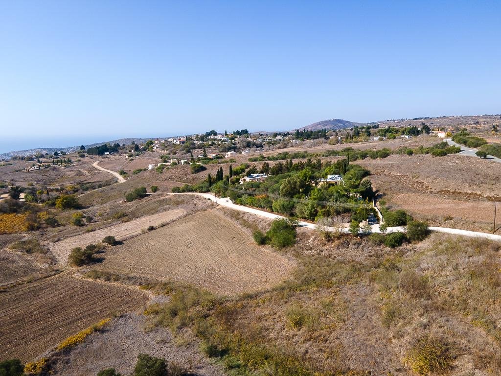 Residential Field in Pano Arodes