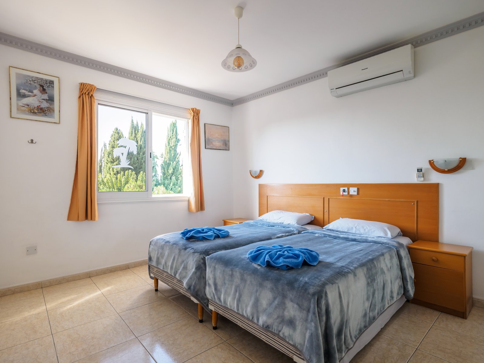 Exceptional Mixed‑Use Building in Paphos – Kato Paphos