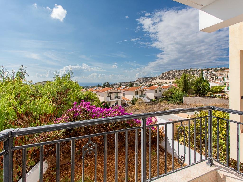 Three Bedroom Semidetached House in Pegeia