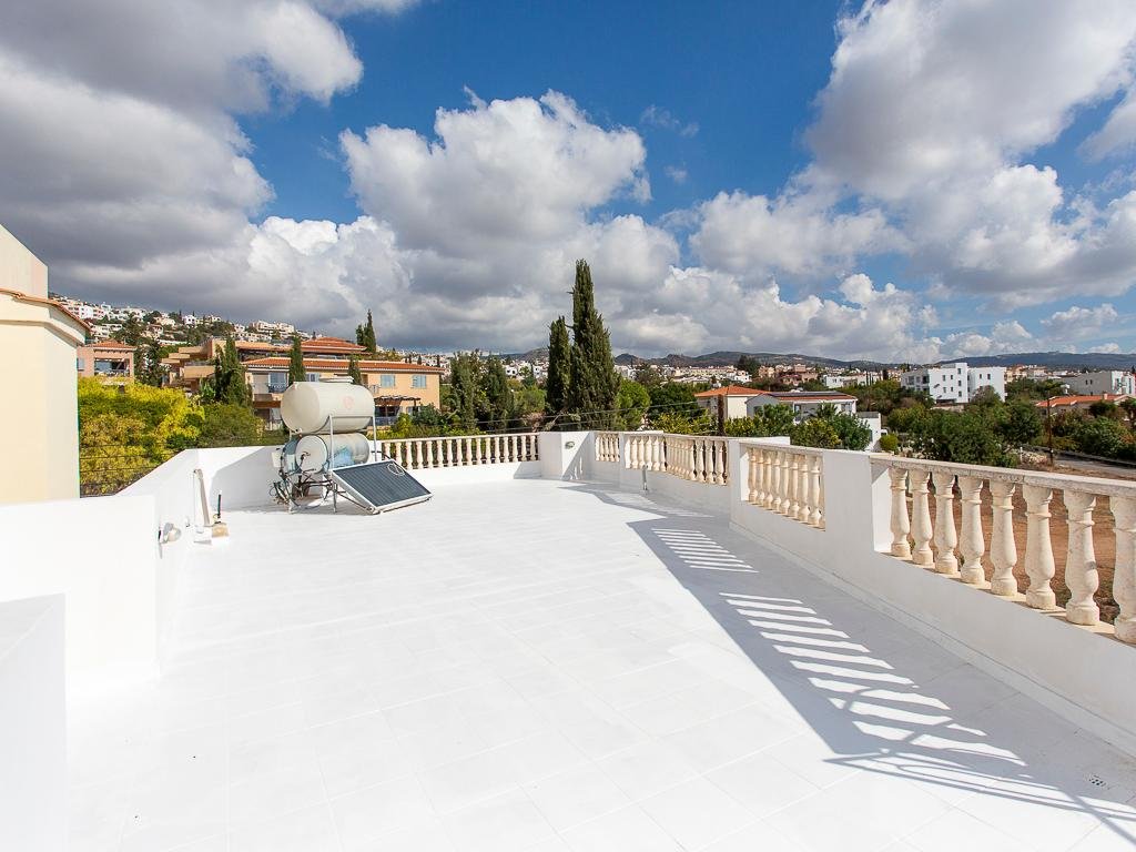 Three Bedroom Semidetached House in Pegeia