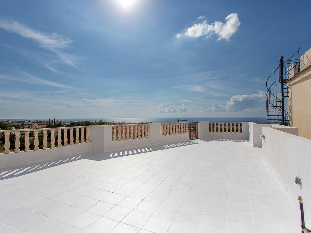 Three Bedroom Semidetached House in Pegeia