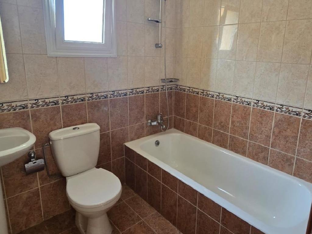 Two‑Bedroom Apartment in Chloraka