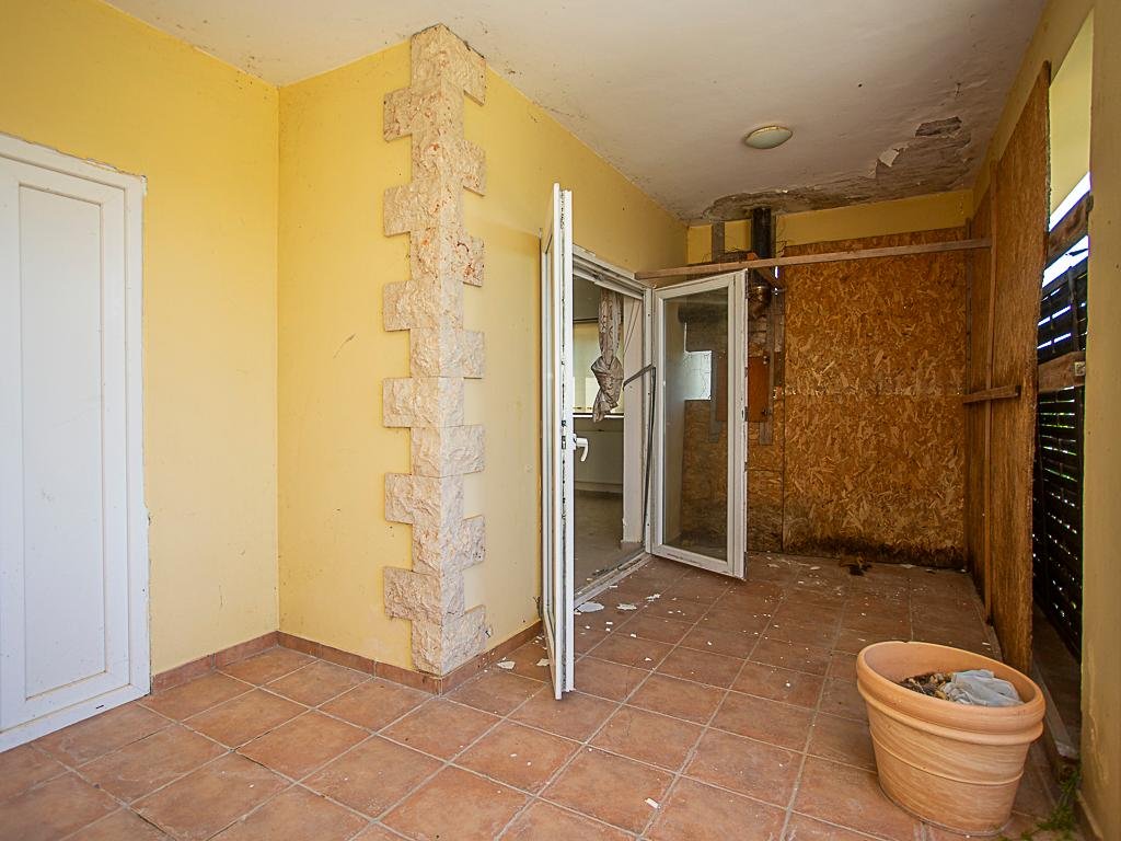 Two‑Storey Detached House in Kathikas