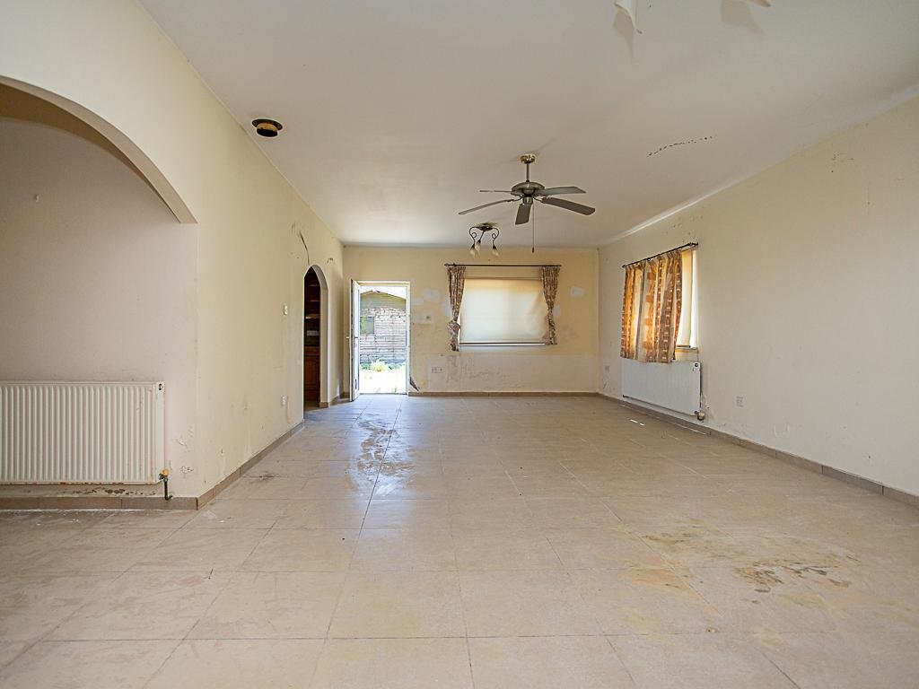 Two‑Storey Detached House in Kathikas