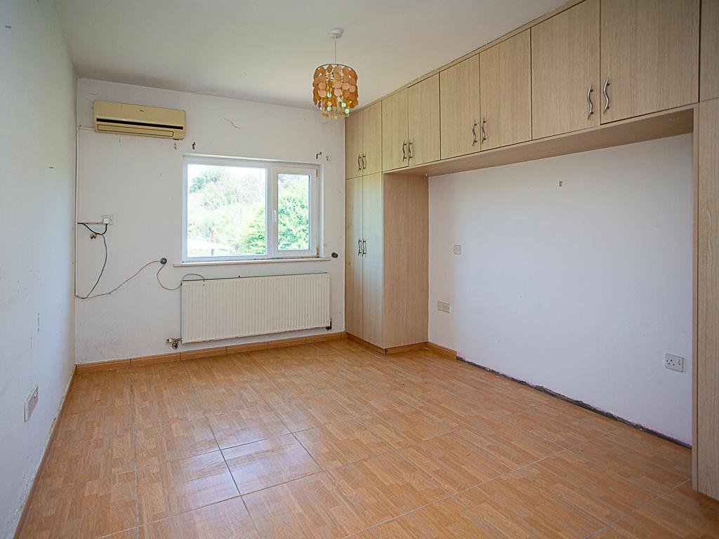 Two‑Storey Detached House in Kathikas