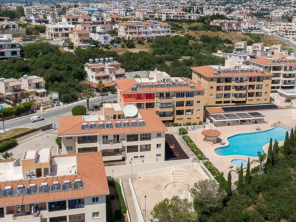 Two‑Bedroom Apartment in Chloraka