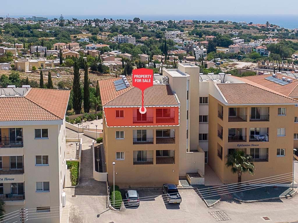 Two‑Bedroom Apartment in Chloraka