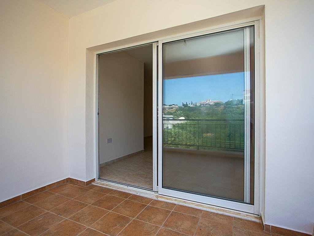 Two‑Bedroom Apartment in Chloraka