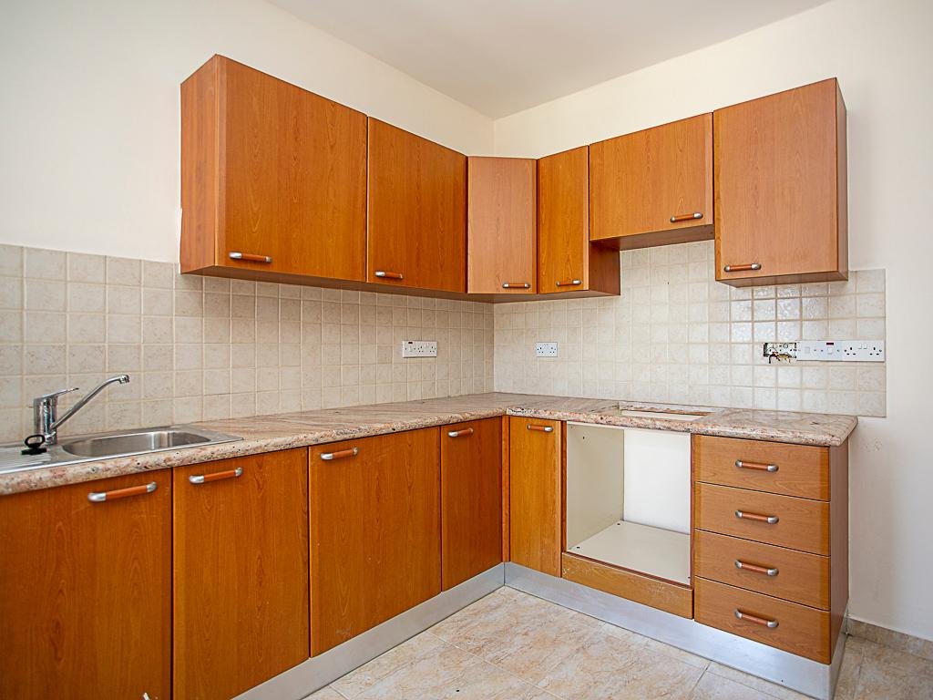 Two‑Bedroom Apartment in Chloraka