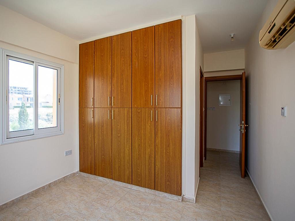 Two‑Bedroom Apartment in Chloraka