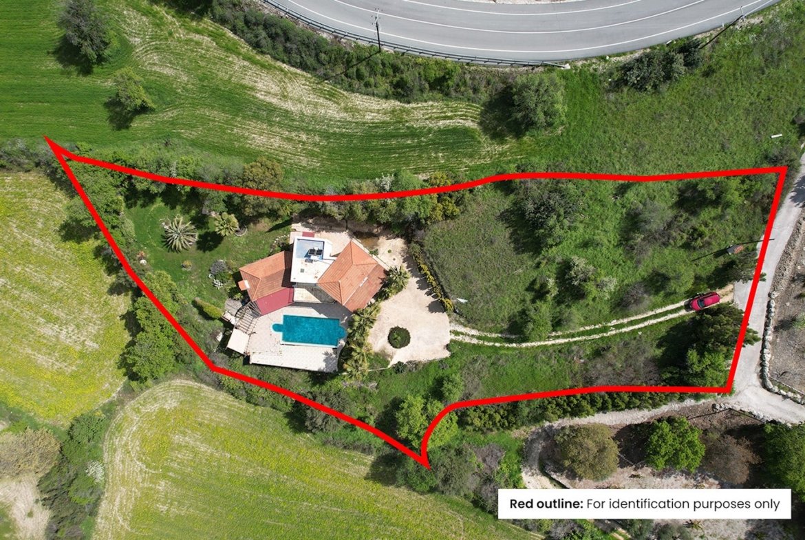 Three Bedroom Villa on Auction – Drimou