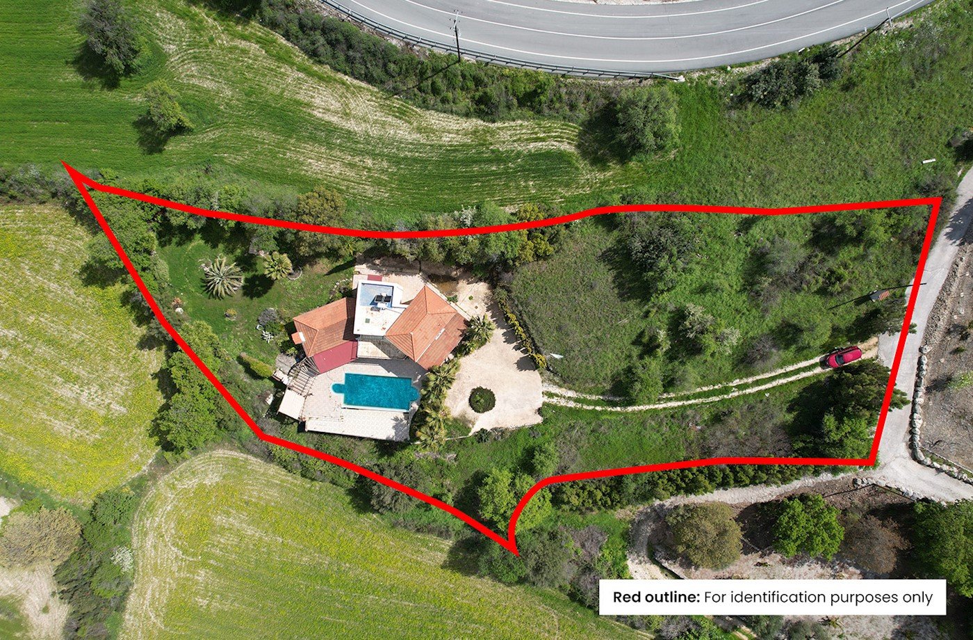 Three Bedroom Villa on Auction – Drimou
