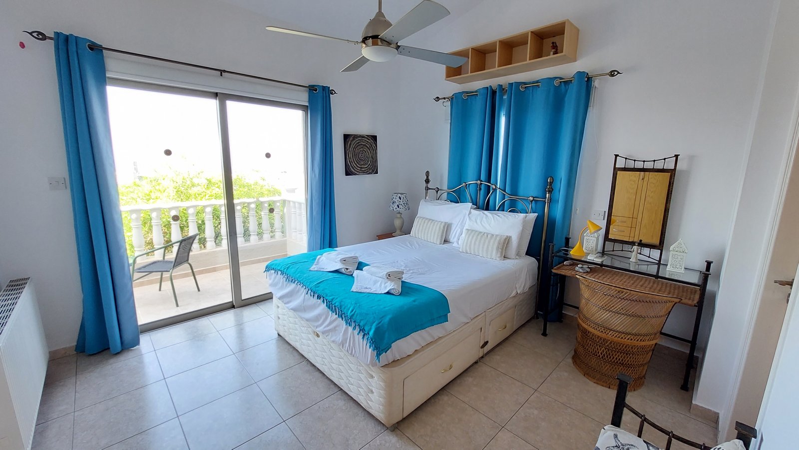 Elegant Three-Bedroom Villa in Pegeia