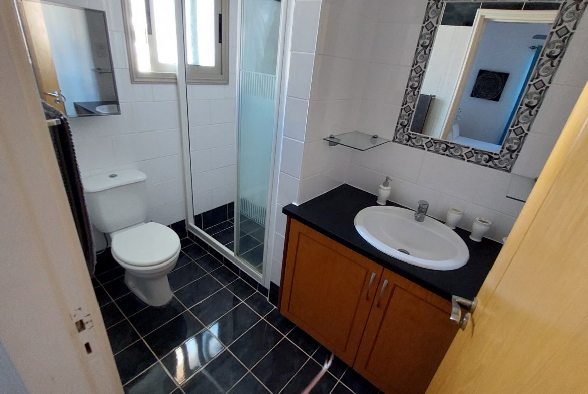 Elegant Three-Bedroom Villa in Pegeia