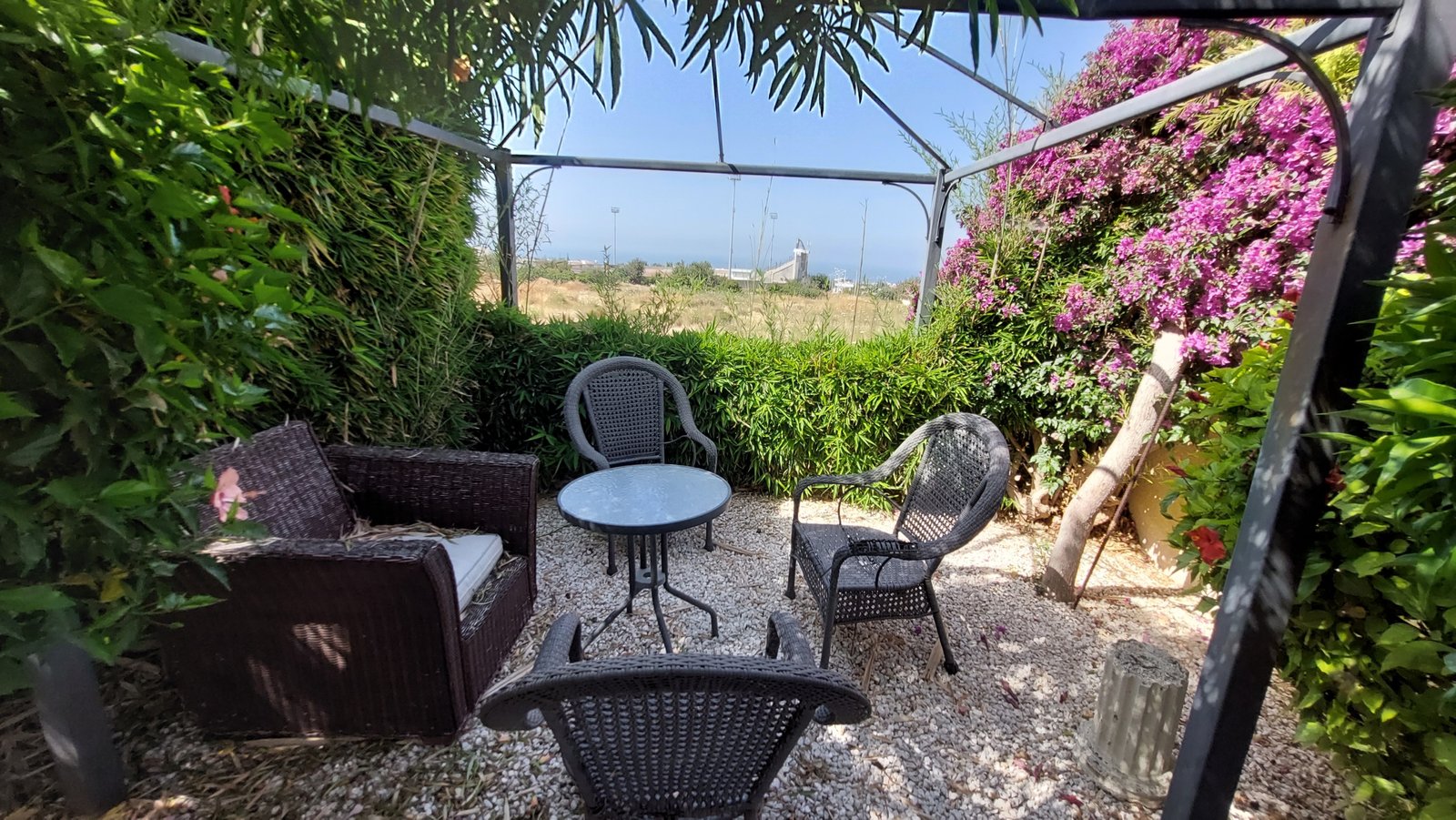 Elegant Three-Bedroom Villa in Pegeia