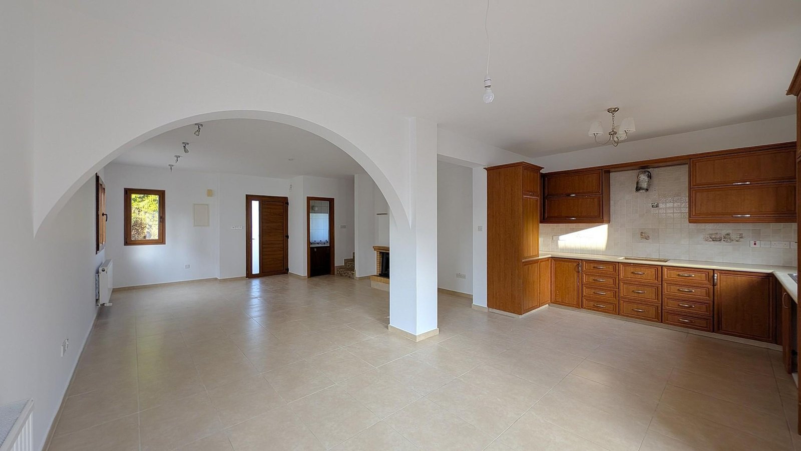 Three‑Bedroom Villa in Tsada