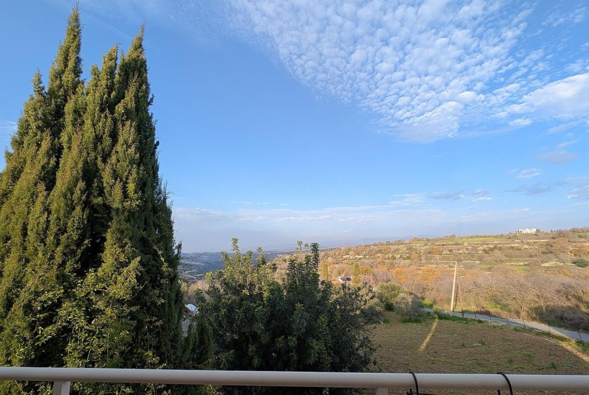 Three‑Bedroom Villa in Tsada