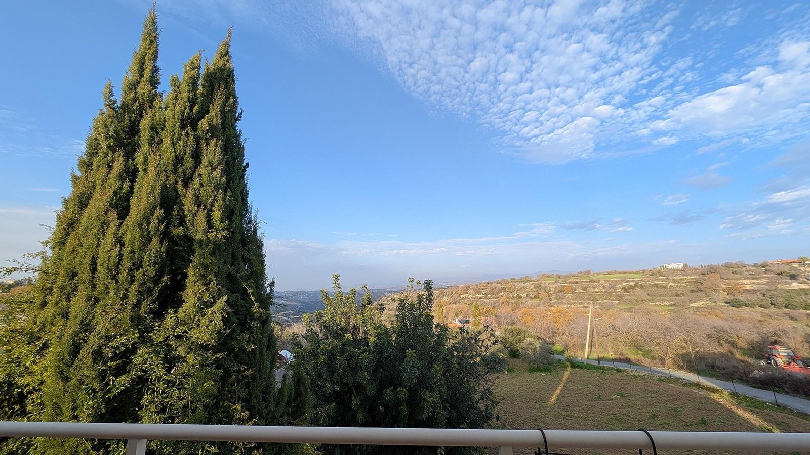 Three‑Bedroom Villa in Tsada