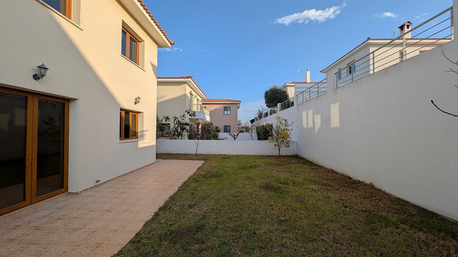 Three‑Bedroom Villa in Tsada