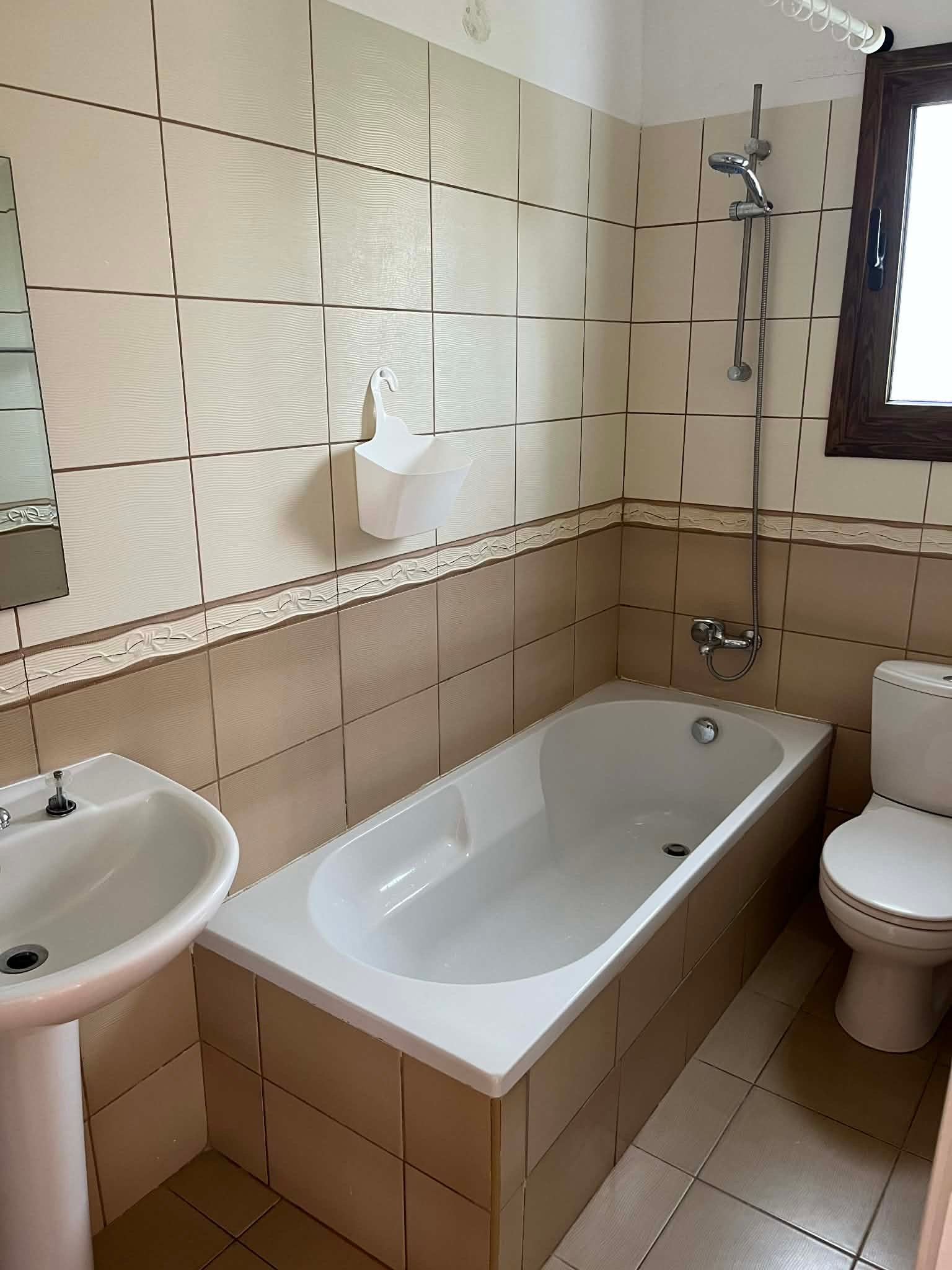 Three Bedroom Detached Villa for Rent – Paphos