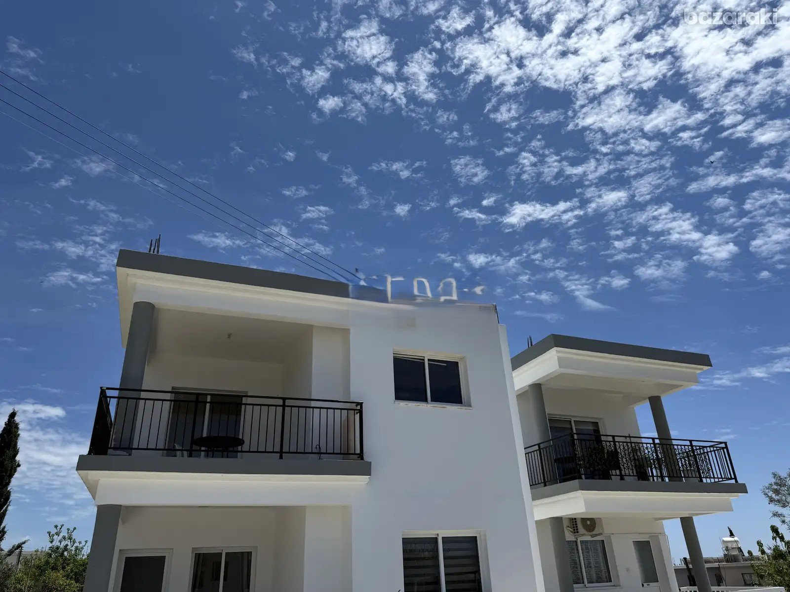 Newly Renovated Two Bedroom Apartment – Mesogi