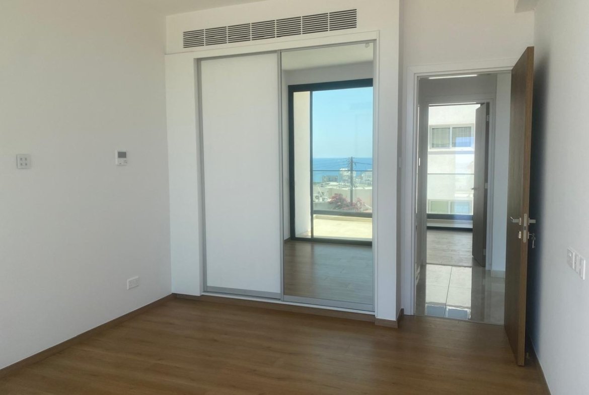 Sea-View Two Bedroom Two Bathroom Brand New Apartment on Tomb of The Kings area of Paphos