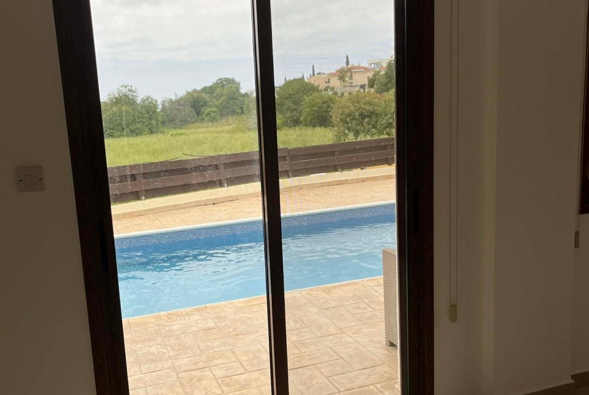 Three Bedroom Detached Villa for Rent – Paphos