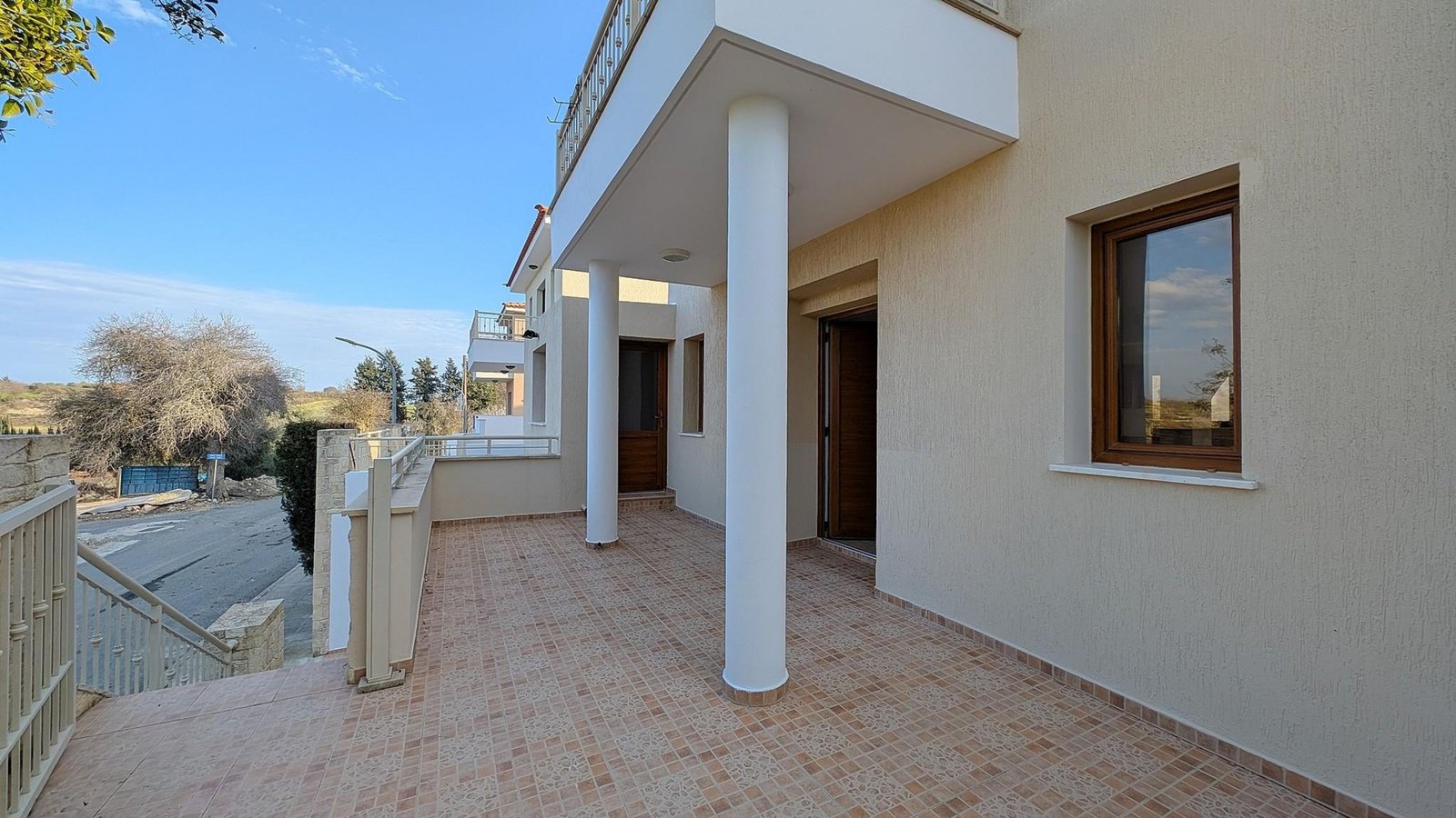 Three‑Bedroom Villa in Tsada