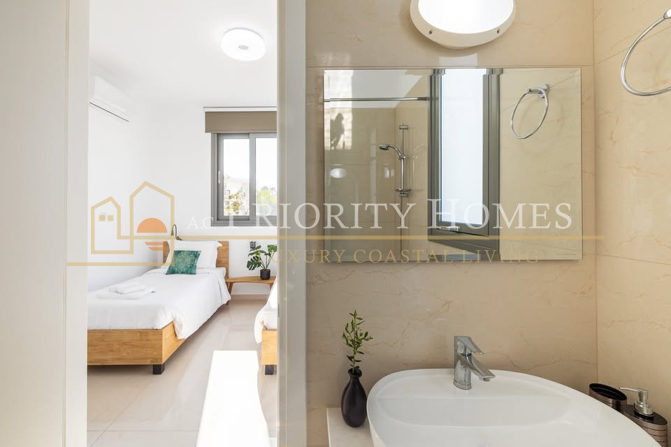 Luxury Villa For Rent in St. Georges