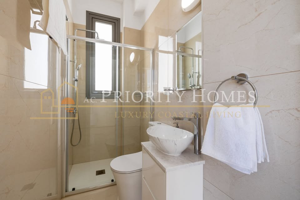 Luxury Villa For Rent in St. Georges